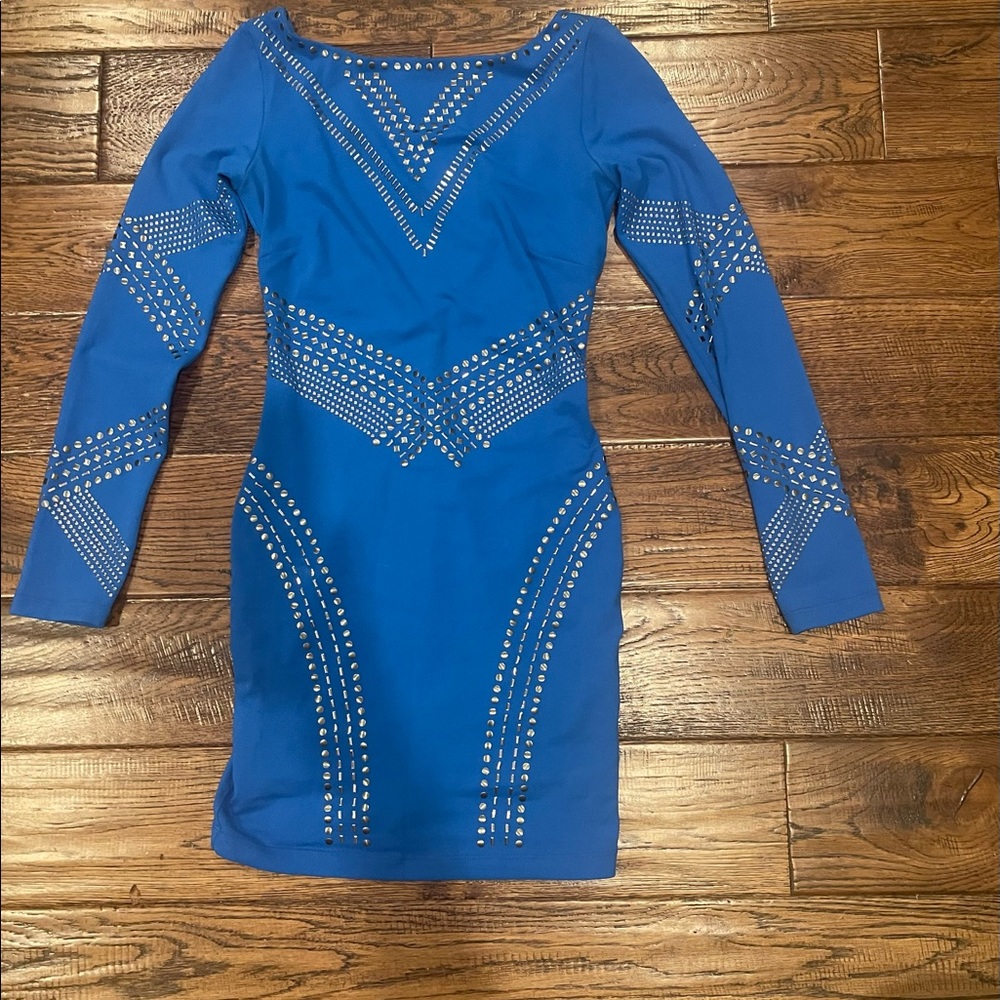 Bebe dress